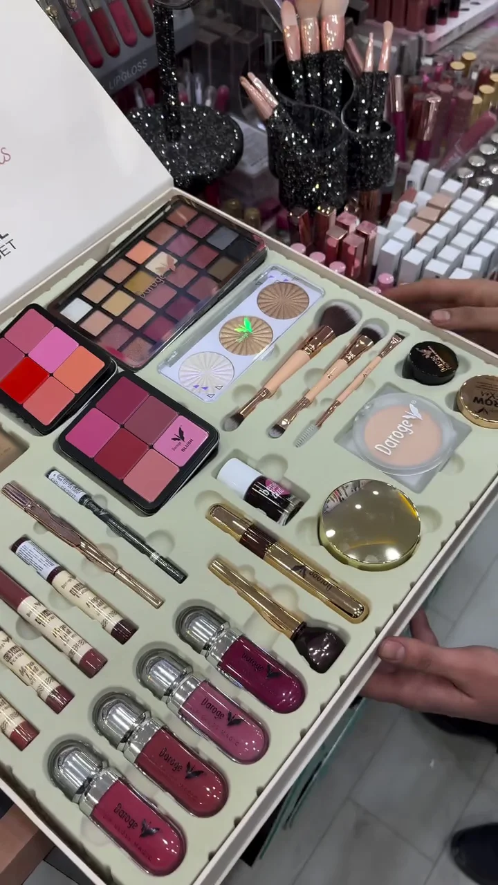 Daroge Professional Make Up Set 21 In 1 | Complete Full Face Makeup Kit