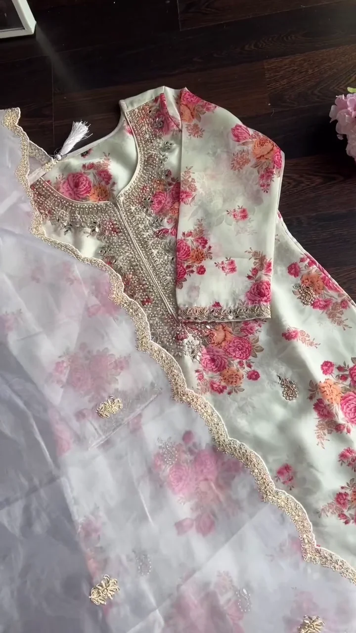 Pur Sifon Georgette with Digital Print with Embroidery Look Pur Sifon Georgette Top &amp;amp;amp;amp;amp; Farshi Palazzo with Dupatta