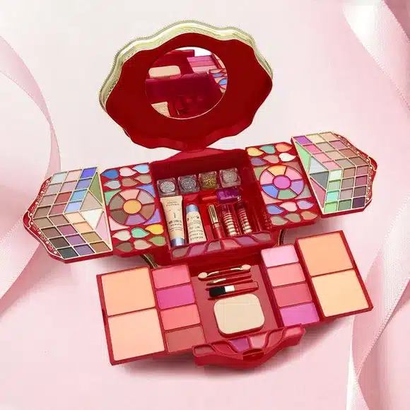 Royal Multi Layer Makeup Kit